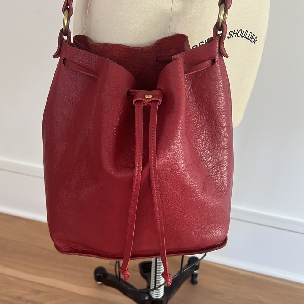 Il Bisonte bucket bag